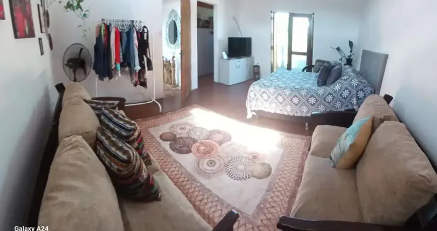 Sobrado 3 Dorm. Balneário dos Prazeres, 200m do calçamento