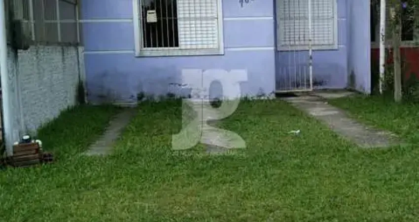 Casa com 2 quartos à venda na Rua Panambi, Laranjal, Pelotas