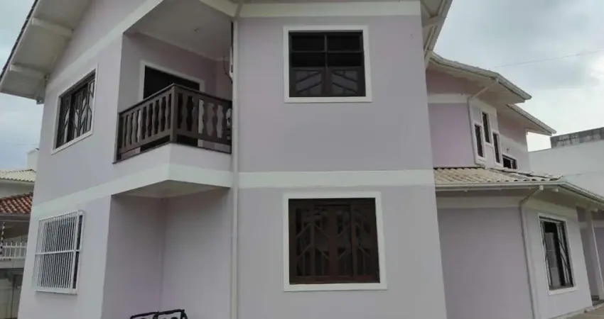 Casa com 5 quartos à venda na Rua Gênova, Pagani, Palhoça