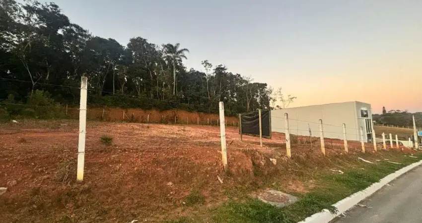 Terreno comercial à venda na Rua Antônio Jovita Duarte, Forquilhas, São José