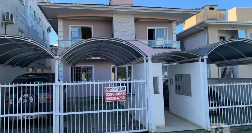Apartamento com 2 quartos à venda na Rua Bréscia, Pagani, Palhoça