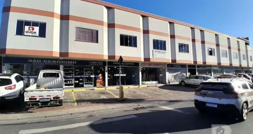Sala comercial para alugar na Rua Edeling Schutz, Centro, Palhoça