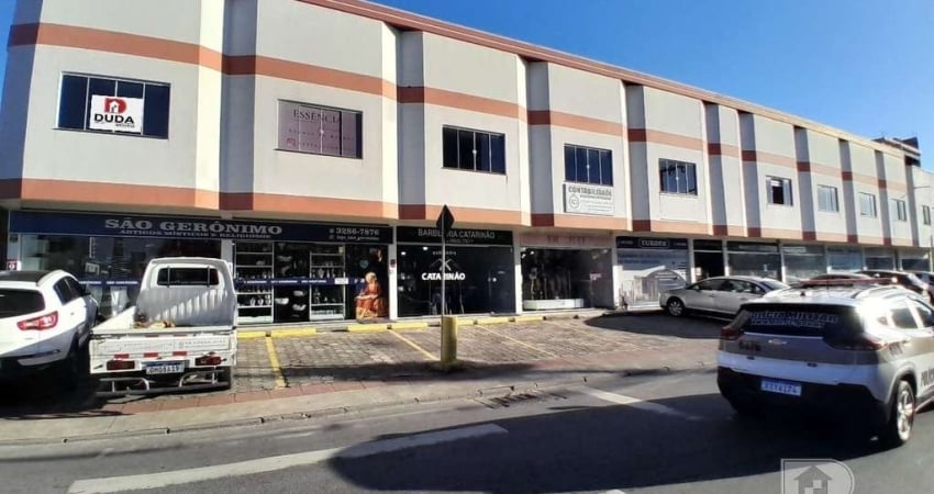 Sala comercial para alugar na Rua Edeling Schutz, Centro, Palhoça