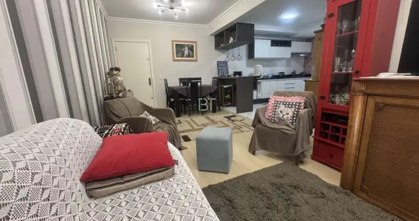 Apartamento semimobiliado com 2 quartos e 1 suíte box duplo no panazzolo