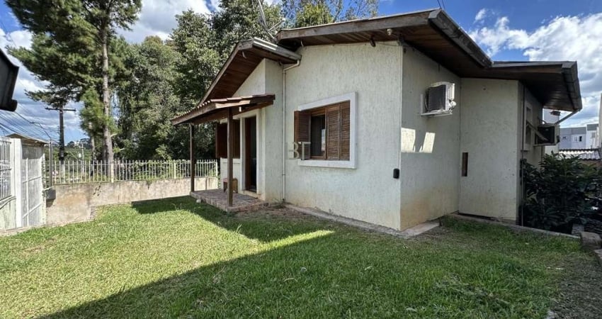 CASA INDIVIDUAL COM 2 DORMITÓRIOS NO BAIRRO SANTA CATARINA