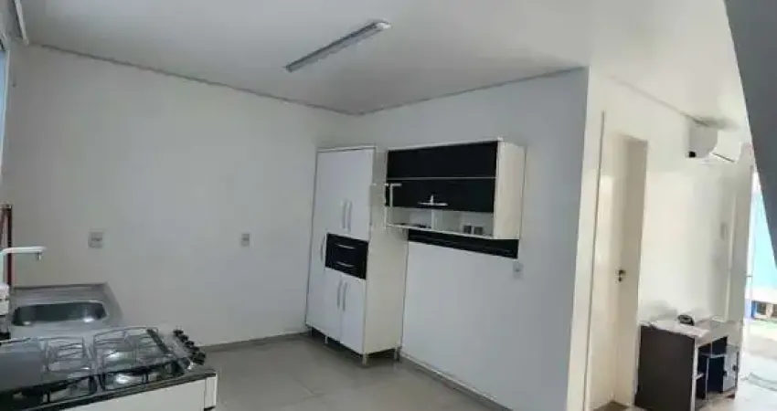SOBRADO INDIVIDUAL COM 03 DORMITÓRIOS NO BAIRRO ESPLANADA