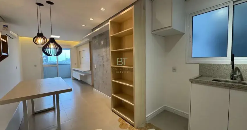 APARTAMENTO SEMIMOBILIADO 02 DORMITÓRIOS NO BAIRRO VINHEDOS