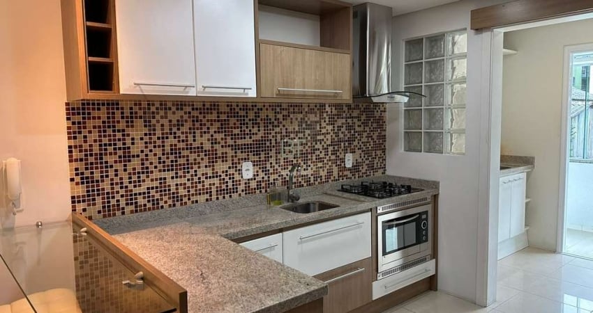 APARTAMENTO  SEMIMOBILIADO COM 85 M² PRIVATIVOS COM 2 VAGAS NO BAIRRO PANAZZOLO