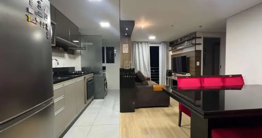 APARTAMENTO SEMIMOBILIADO 02 DORMITÓRIOS NO BAIRRO BELA VISTA