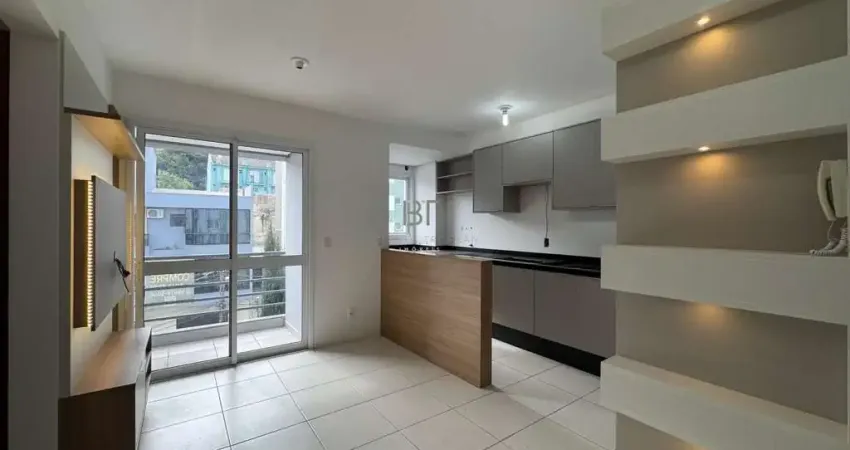 APARTAMENTO SEMIMOBILIADO NO BAIRRO VINHEDOS COM ELEVADOR