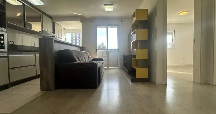APARTAMENTO SEMIMOBILIADO 2 DORMÍTÓRMOS 1 VAGA NO BAIRRO VILA VERDE