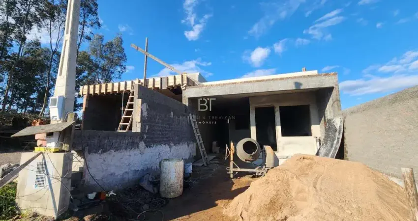 CASA EM CONSTRUÇÃO COM 03 DORMITÓRIOS SENDO 01 SUÍTE NO BAIRRO DESVIO RIZZO