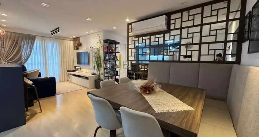 Apartamento semimobiliado 02 dormitórios com suíte no bairro vinhedos