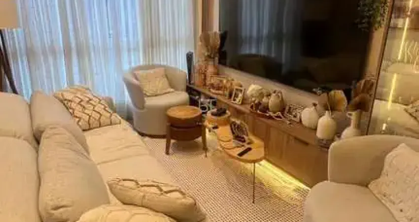 Apartamento semimobiliado 02 dormitórios 01 vaga de garagem no bairro panazzolo