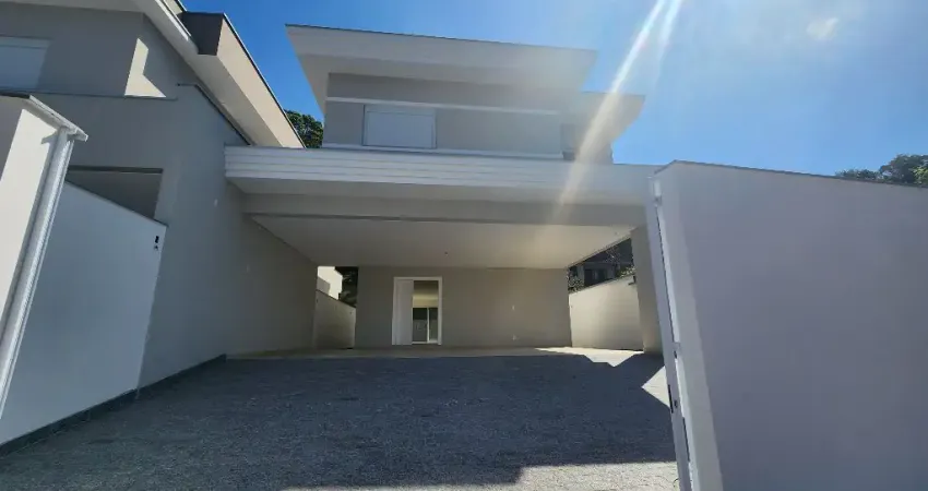 Casa com 4 quartos à venda no Glória, Joinville 