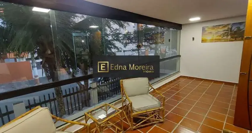 Casa em condomínio no Braga, Cabo Frio-RJ: 4 quartos, 2 salas, 3 banheiros, 2 vagas de garagem, 130m² de área.