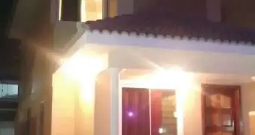 Imperdível: Casa Independente de 3 quartos e 3 suítes no bairro Miguel Couto, Cabo Frio-RJ!