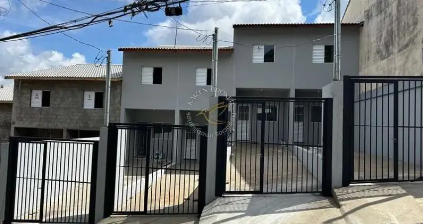 Sobrado à venda na vila aparecida em bragança paulista com 2 dormitórios, quintal, garagem e financiamento minha casa minha vida.