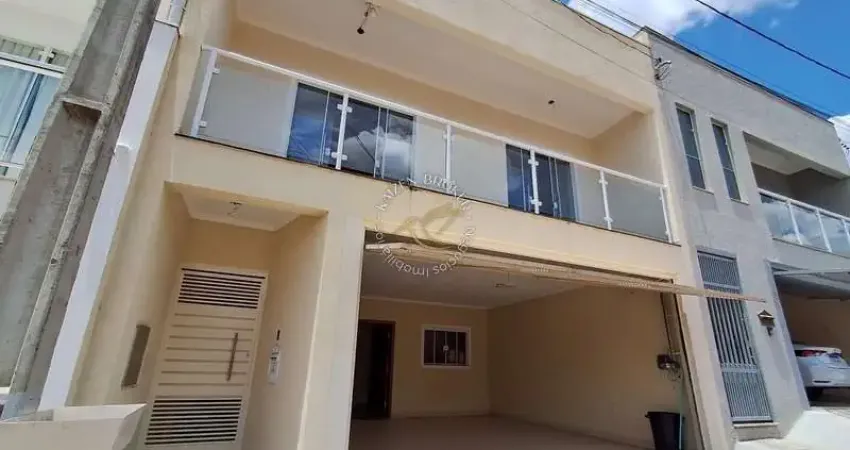 Casa de 157m² à venda, piemonte, bragança paulista. 3 dormitórios (1 suíte), 2 banheiros, 2 vagas cobertas. aceita financiamento