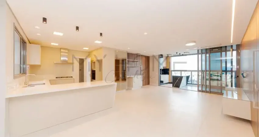 APARTAMENTO À VENDA NO ÁGUA VERDE - AO LADO DO CLUBE CURITIBANO - 3 SUÍTES