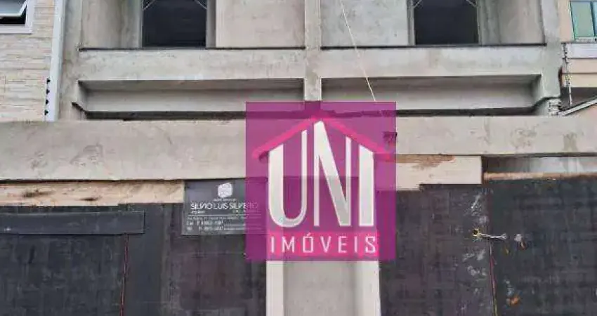 Sobrado com 3 dormitórios à venda, 180 m² por R$ 890.000,00 - Vila Camilópolis - Santo André/SP