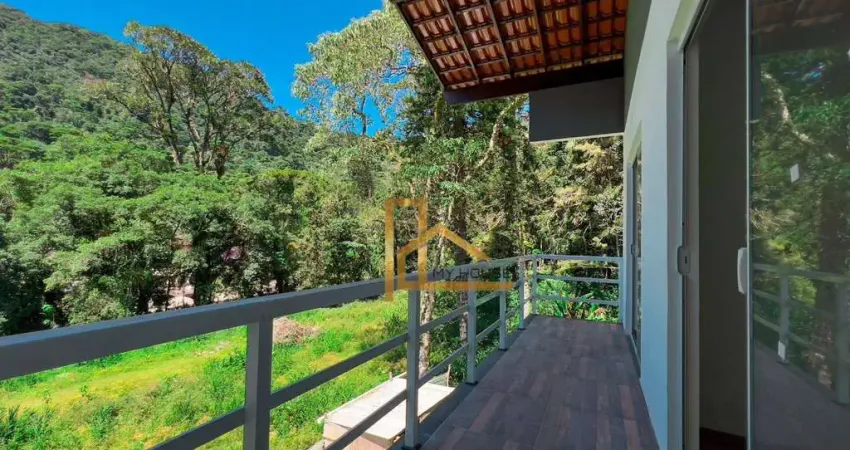 Casa nova com 4 suítes em meio a natureza na granja guarani em teresópolis-rj