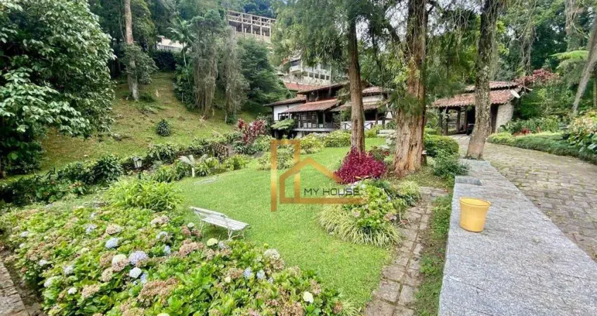 Casa com 4 dormitórios e terreno de 3165m² com piscina natural e casa de hospedes à venda, 300m² parque do ingá - teresópolis/rj