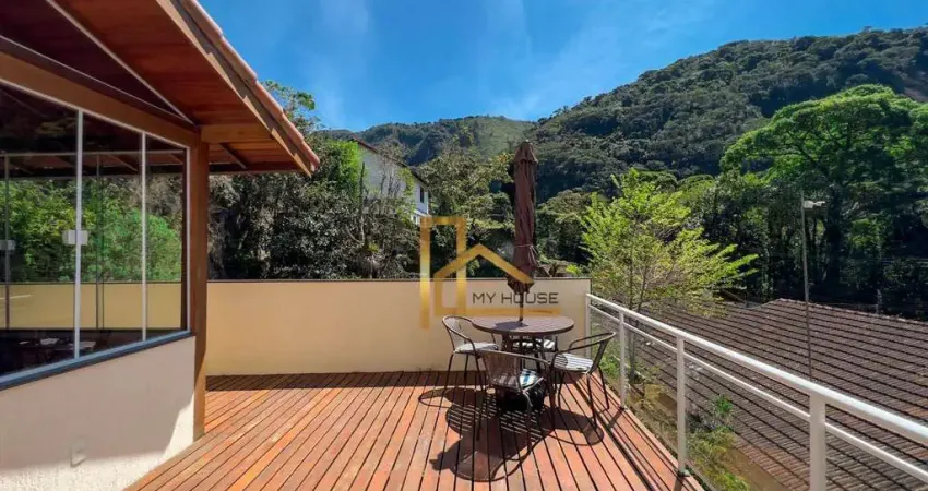 Casa em condomínio com 3 quartos sendo 1 suíte, na Cascata dos Amores em Teresópolis-RJ