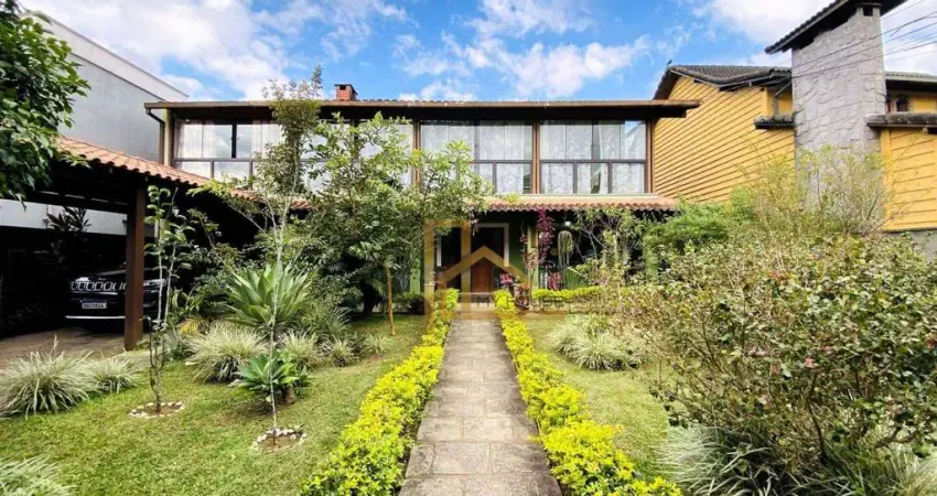 Casa com 4 dormitórios sendo 2 suítes à venda - 3 min da feirinha do Alto - Carlos Guinle - Teresópolis/RJ
