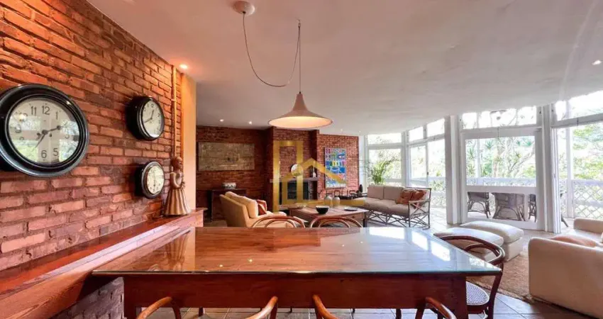 Casa com 4 dormitórios sendo 2 suítes à venda, 285 m² por r$ 1.600.000 - golfe - teresópolis/rj