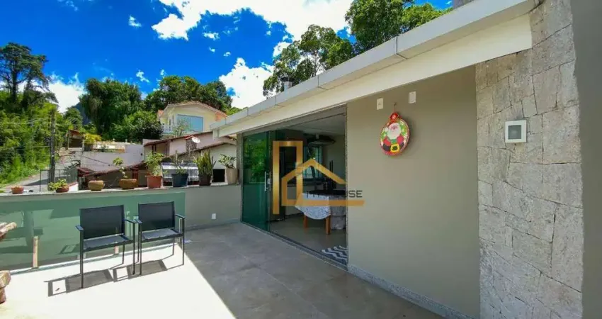 Casa com 3 dormitórios à venda, 197 m² por r$ 1.390.000,00 - alto - teresópolis/rj