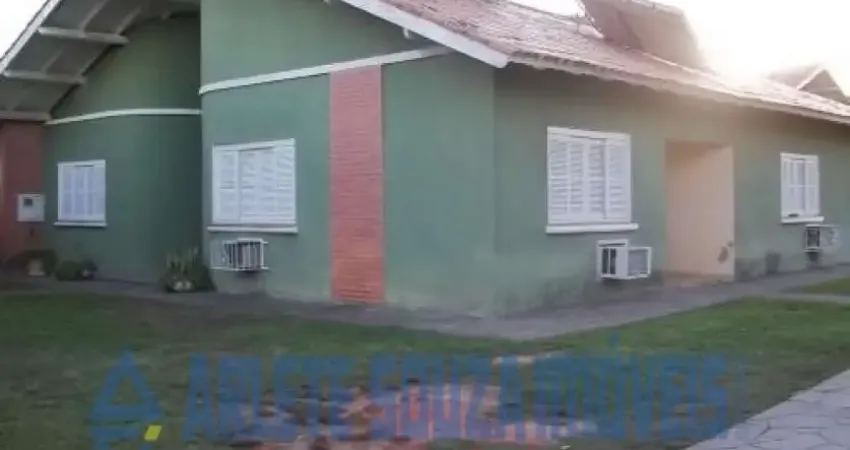 Casa com 4 quartos à venda na Vila São José, Esteio