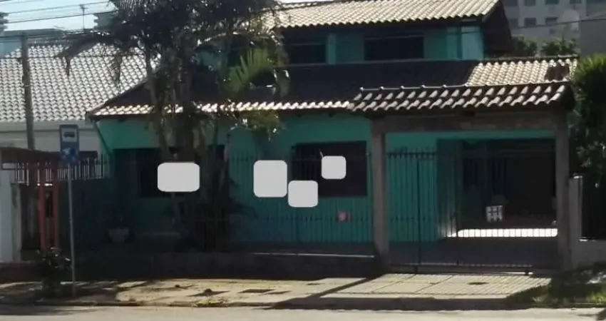 Casa com 3 quartos à venda no Centro, Esteio 