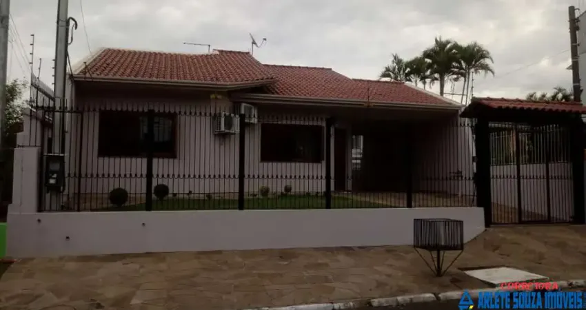 Casa com 4 quartos à venda no Parque Claret, Esteio 