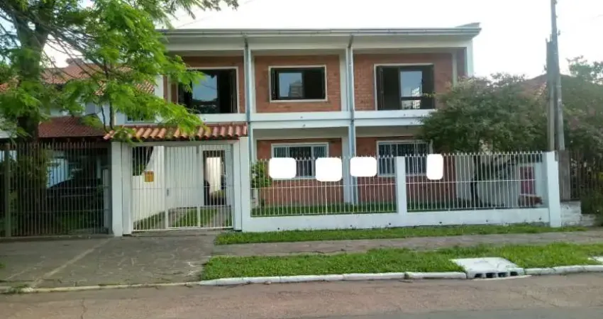 Casa com 5 quartos à venda no Centro, Esteio 
