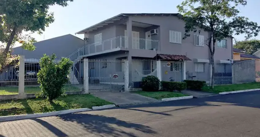 Sobrado de esquina com 270m², terreno 12x30 no parque amador - esteio.