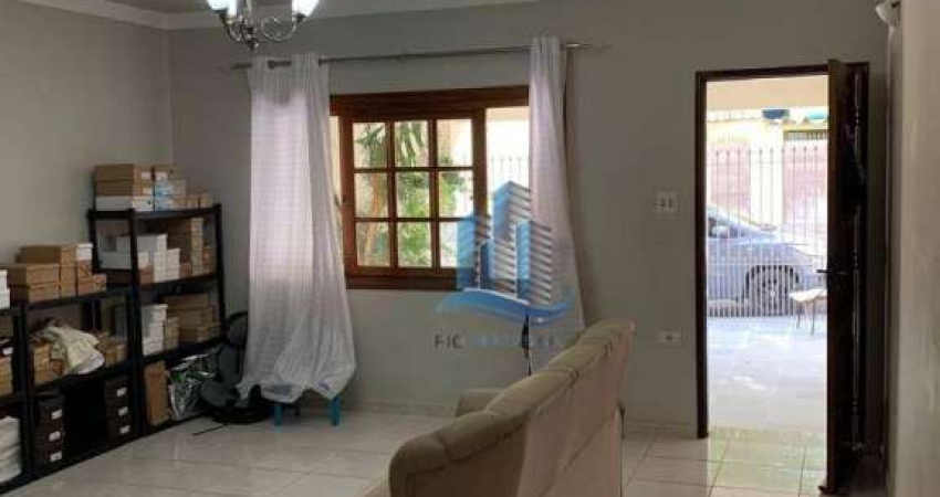 Sobrado com 3 dormitórios à venda, 217 m² por R$ 910.000,00 - Santa Maria - São Caetano do Sul/SP