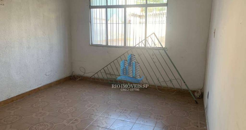 Casa com 2 dormitórios à venda, 110 m² por R$ 600.000,00 - Santa Maria - São Caetano do Sul/SP
