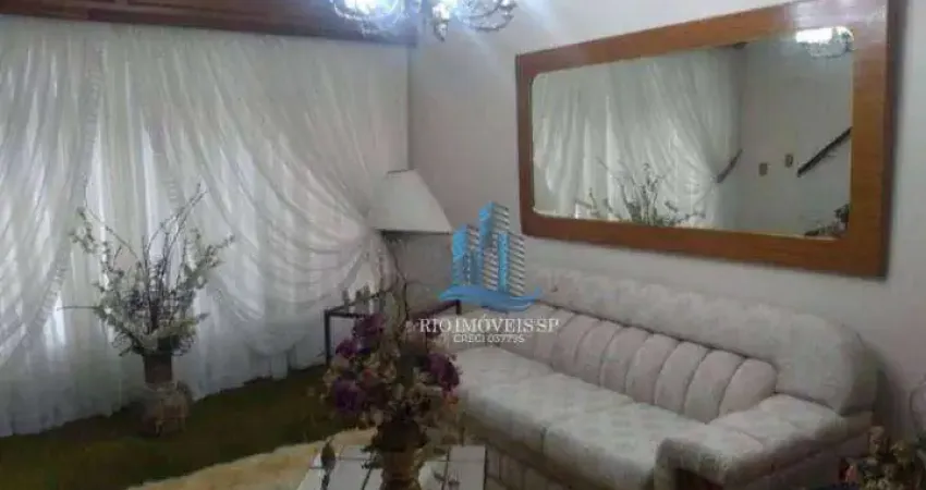 Sobrado com 3 dormitórios à venda, 137 m² por R$ 1.300.000,00 - Cerâmica - São Caetano do Sul/SP