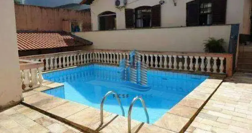 Casa com 3 dormitórios à venda, 300 m² por R$ 1.485.000,00 - Jardim São Caetano - São Caetano do Sul/SP