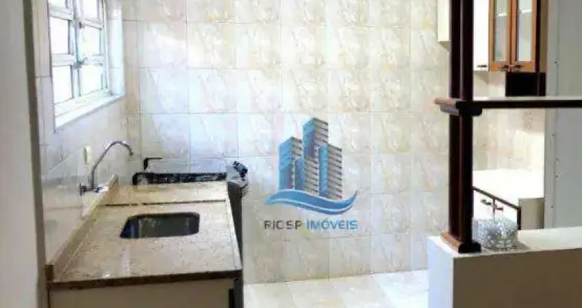 Sobrado com 3 dormitórios à venda, 197 m² por R$ 900.000,00 - Nova Gerti - São Caetano do Sul/SP