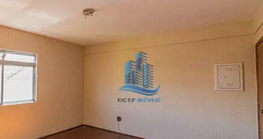 Apartamento com 2 dormitórios à venda, 60 m² por R$ 300.000,00 - Vila Mussolini - São Bernardo do Campo/SP