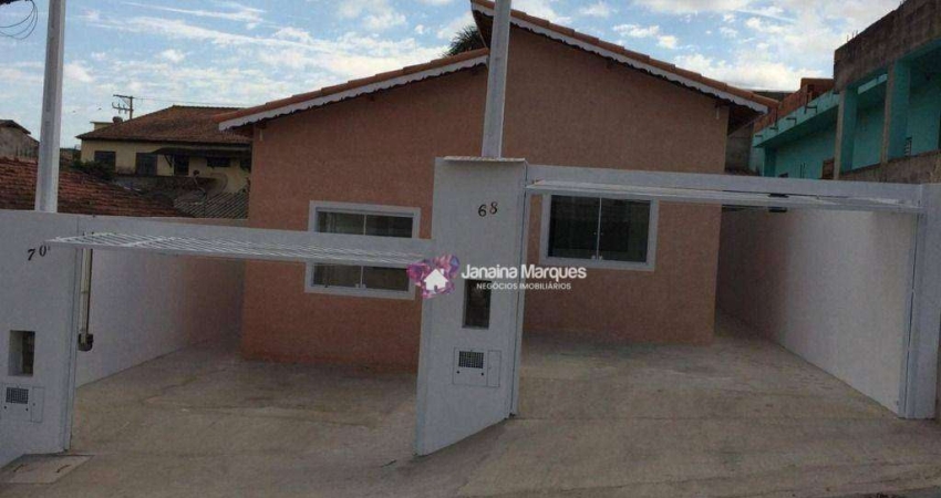Casa com 2 dormitórios à venda, 65 m² por R$ 350.000,00 - Vila Nova - Araçariguama/SP
