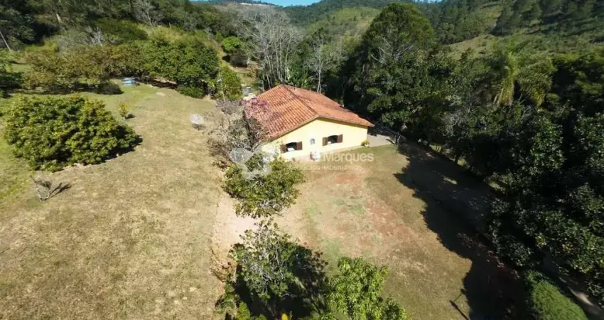 Chácara / sítio com 3 quartos à venda na Travessa Fruta do Conde, S/N, Recanto das Acácias, São Roque