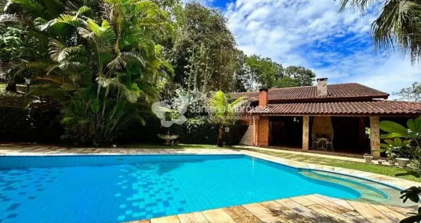 Chácara com 3 dormitórios à venda, 1600 m² por R$ 1.350.000,00 - Condomínio Sitio do Engenho - Araçariguama/SP