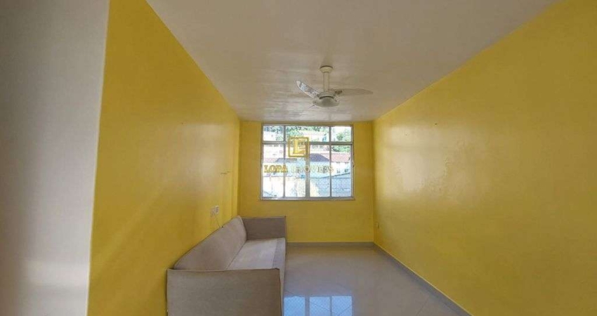 Apartamento três quartos com dependência no centro do Rio de Janeiro