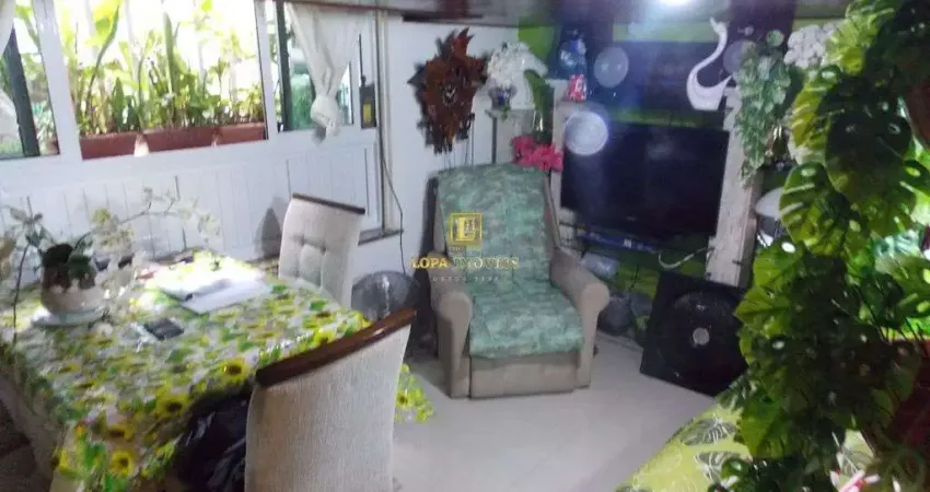 Apartamento reformado e modificado no flamengo com dois quartos