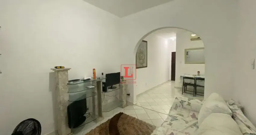 Amplo apartamento de 2 quartos + dependência no bairro de fátima centro do rio