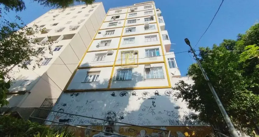 Apartamento composto de sala dois quartos em santa teresa rio de janeiro