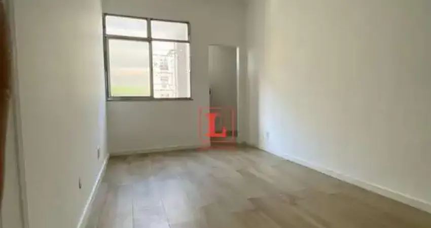 Apartamento sala e quarto com dependência completa no flamengo